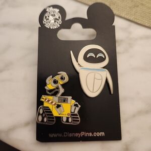 Disney | Wall-e And Eve Pins